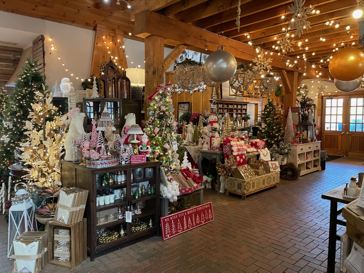 Photo Gallery: New Albany Garden Center - Oakland Nursery